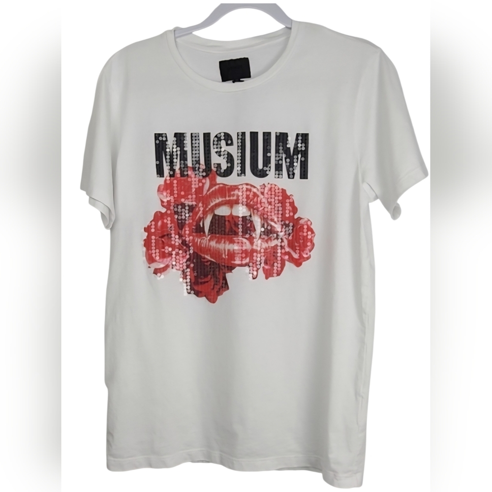 Musium Div. Men’s White Crewneck Short Sleeve T-Shirt NWT Sz M Streetwear Casual